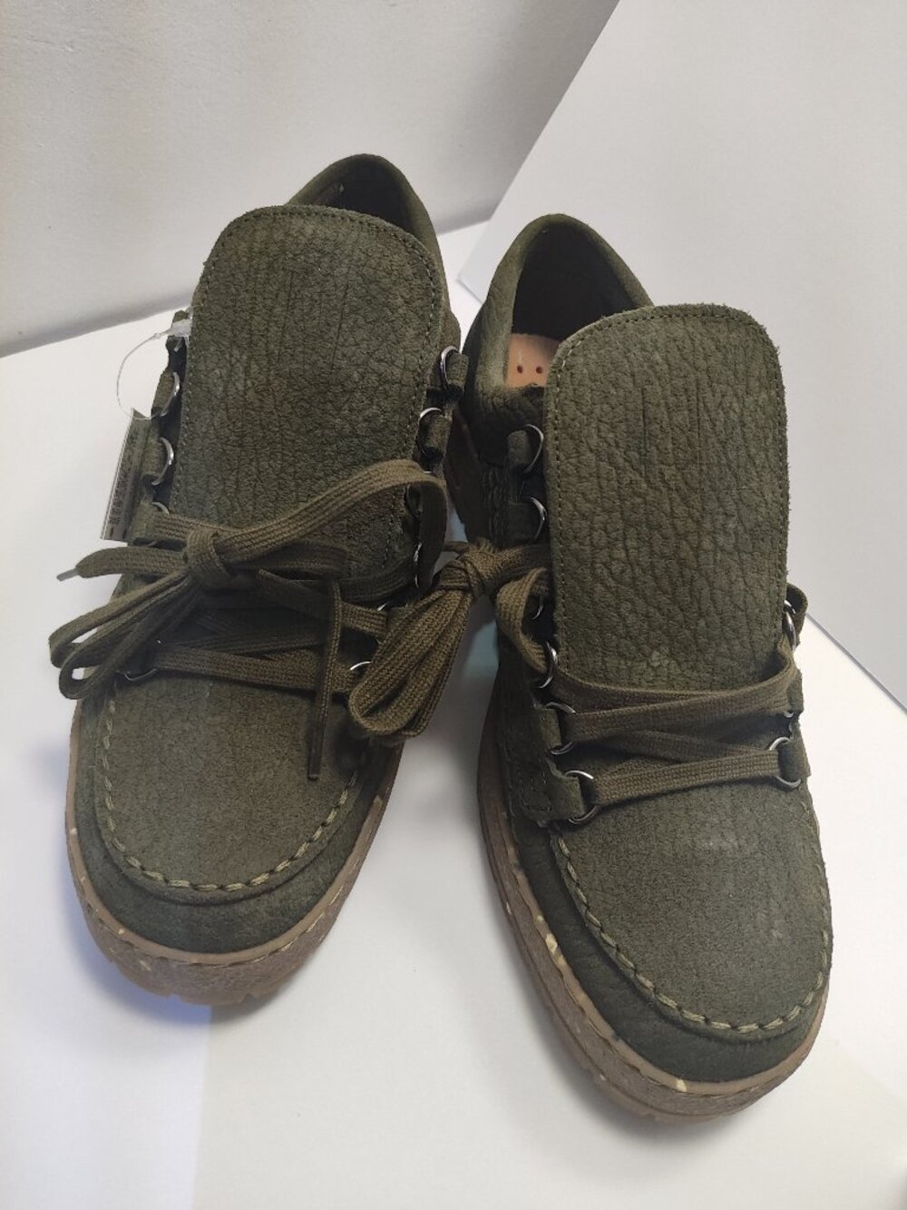 New in Box Méphisto Rainbow Loden Pacha 71266 size 8.5 US